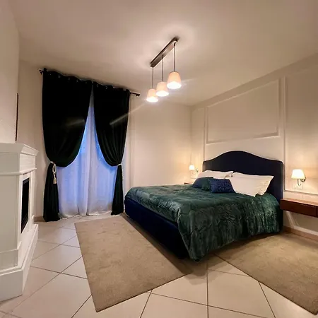 Apartment Velvet *