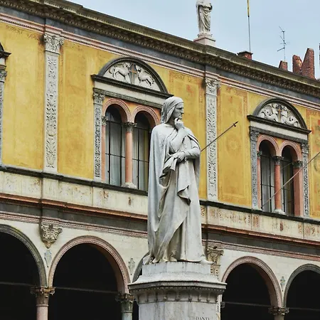 Velvet Verona